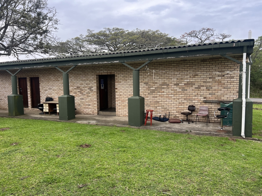 To Let Commercial Property for Rent in Woodbrook Eastern Cape